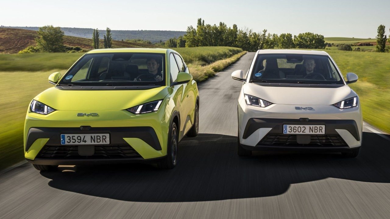 BYD tira la casa por la ventana con el Plan Auto+: hasta 13.525 [euros](/article/prix-imbattable-fiat-grande-panda-en-leasing-pour-seulement-39-euros-toutes-taxes-comprises) de descuento y carencia hasta verano