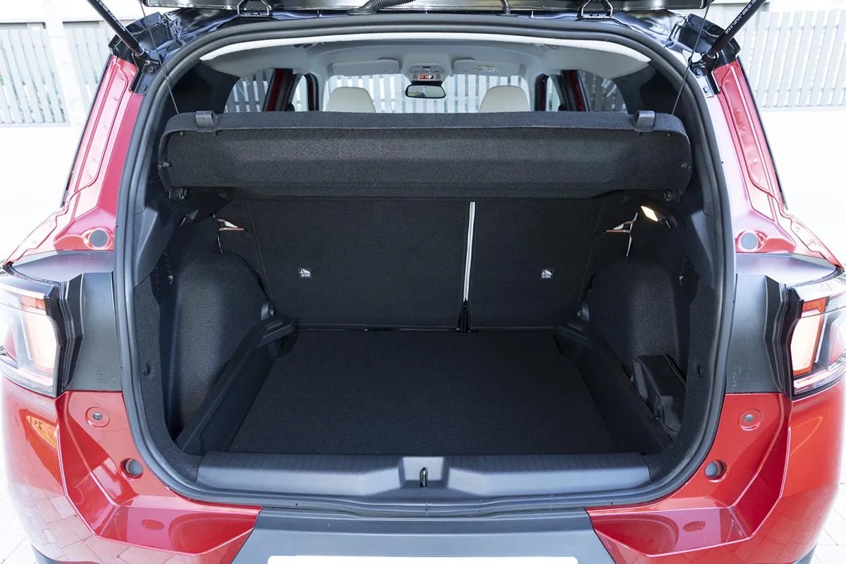 SUV 19900 euros lent mais spacieux coffre généreux bon rapport qualité prix SUV 19900 euros lent mais spacieux coffre généreux bon rapport qualité prix