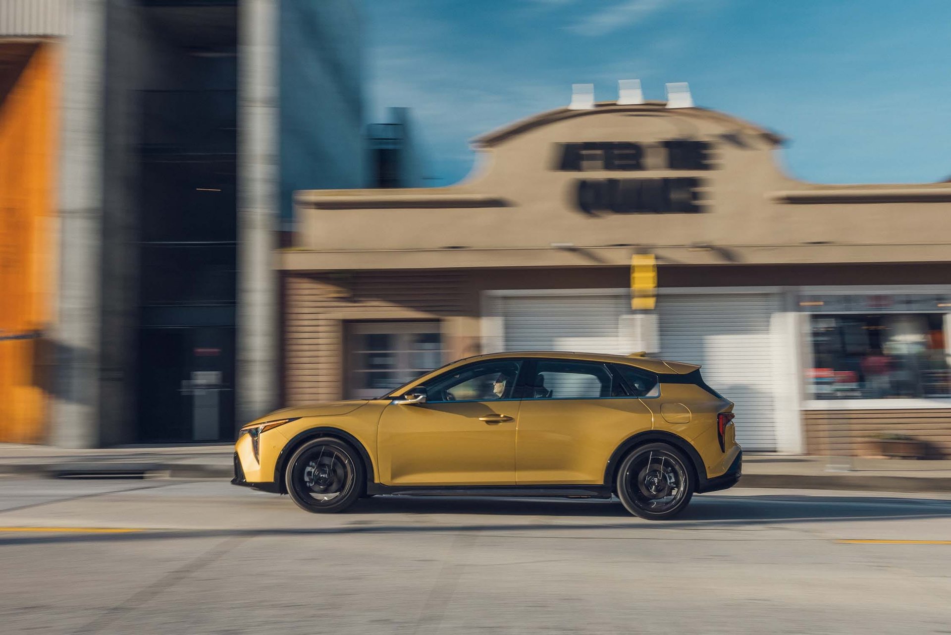 2026 kia k4 hatchback