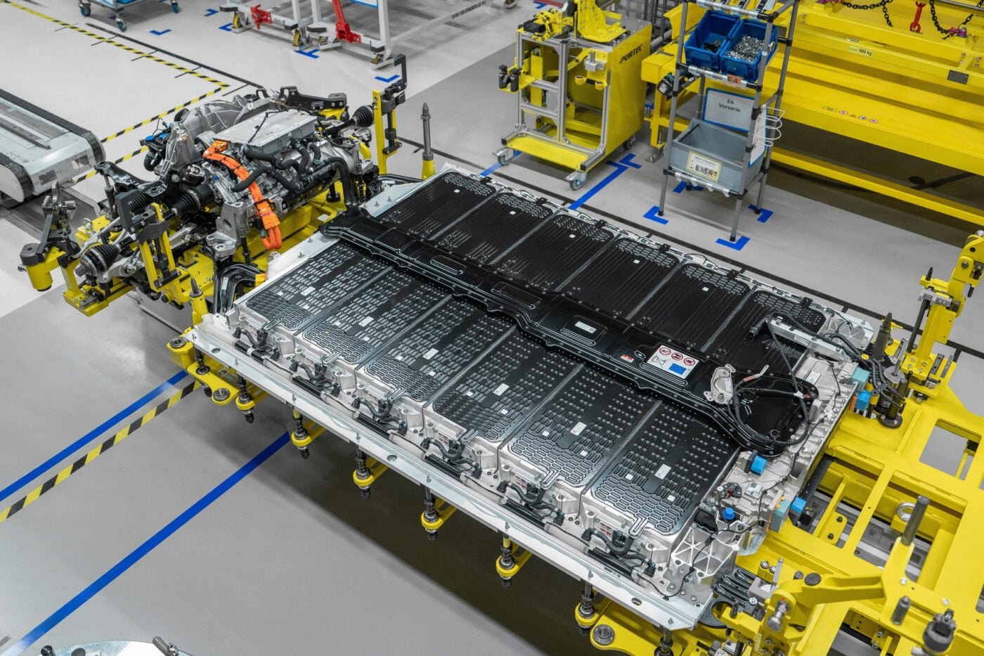 Porsche cayenne electric produktion bratislava