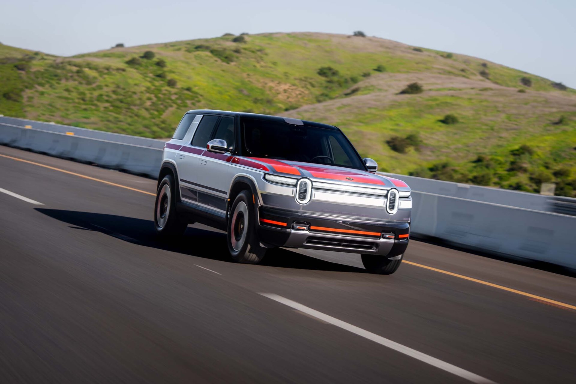 2026 rivian r2 prototype