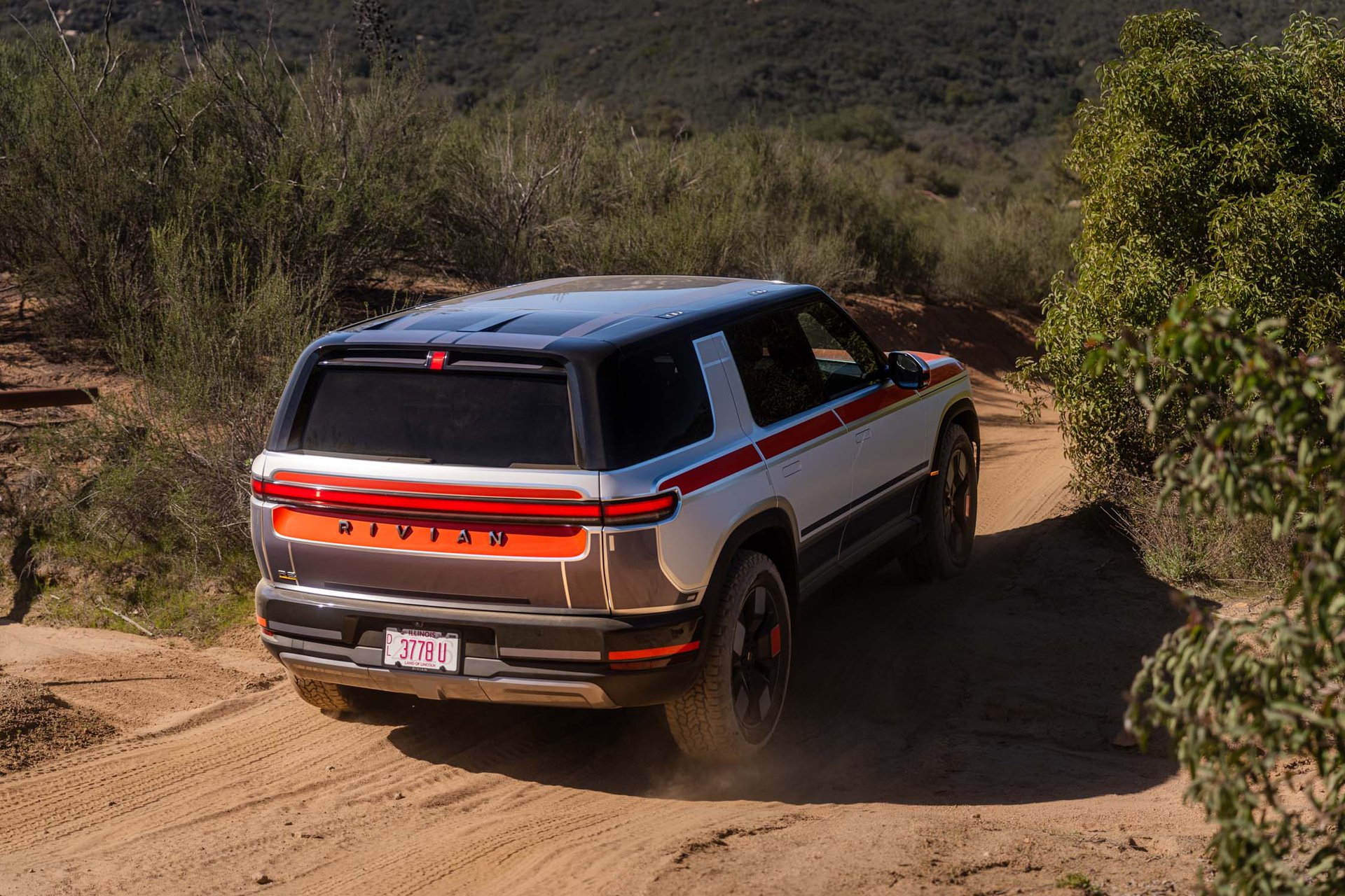 2026 rivian r2 prototype