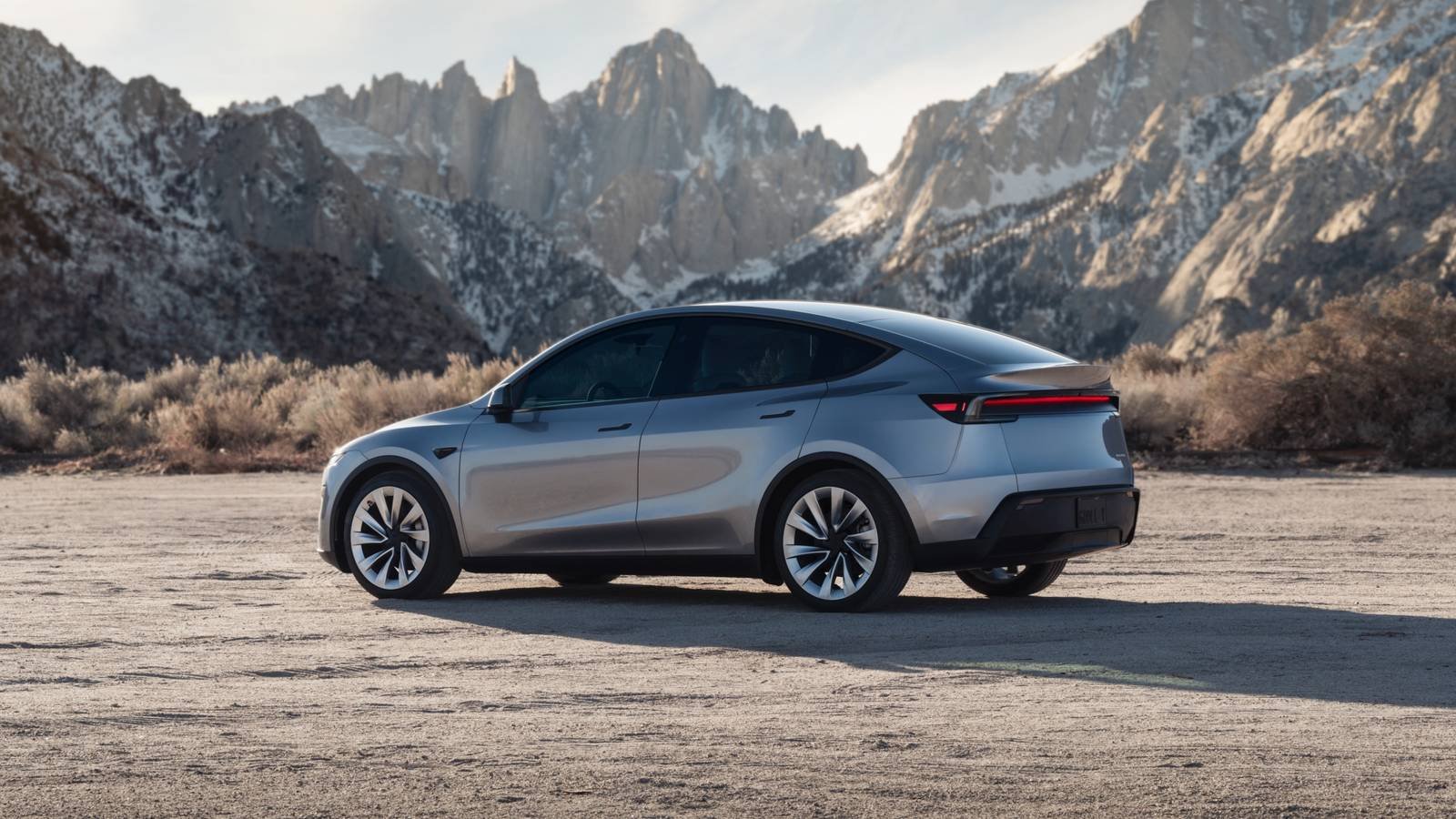 2025 [Tesla Model Y Juniper](/article/tesla-model-s-la-chine-interdit-le-volant-yoke-des-2027)cle/tesla-model-s-la-chine-interdit-le-volant-yoke-des-2027) Juniper Rear Three-Quarter