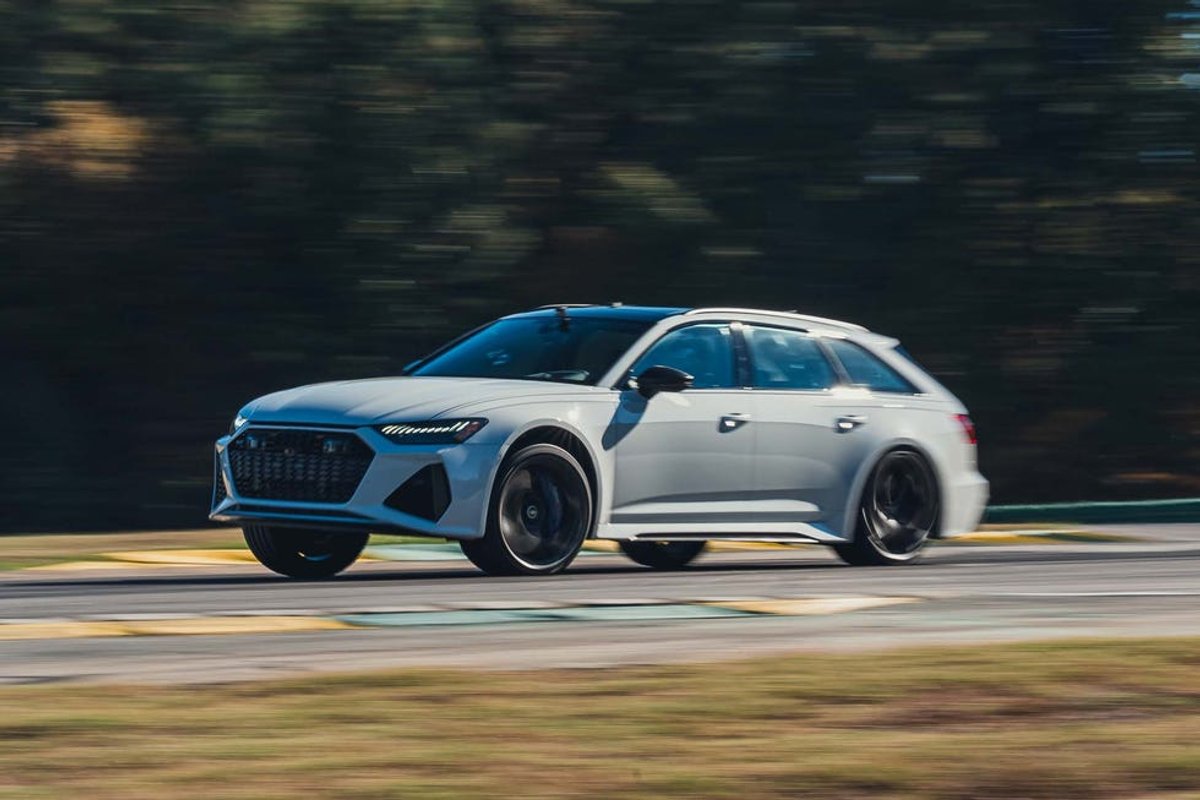 Photo audi rs6 - Tesla Model 3 vs Audi RS e-tron GT : duel électrique sur circuit