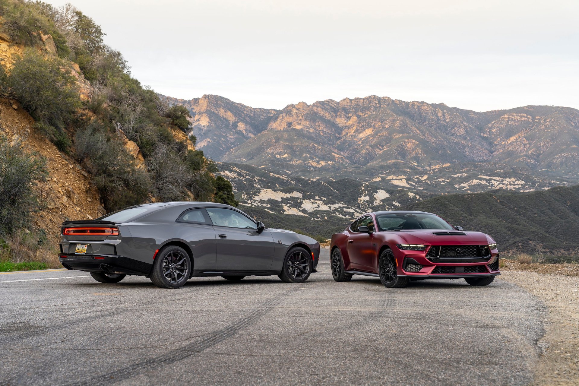 2026 dodge charger scat pack and the 2026 [ford mustang](/article/ford-puma-gen-e-2026-417-km-d-autonomie-et-prix-maintenu) gt