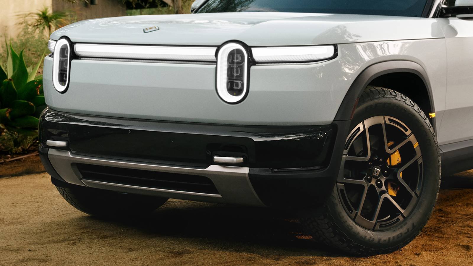 Photo jeep model y - Rivian R2 à 59 485€ : le SUV électrique qui ringardise le Jeep Recon