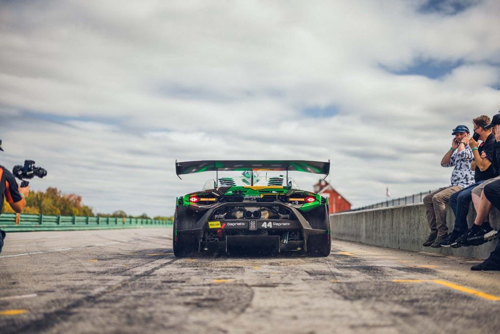 lamborghini huracán super trofeo evo2 lamborghini huracán super trofeo evo2
