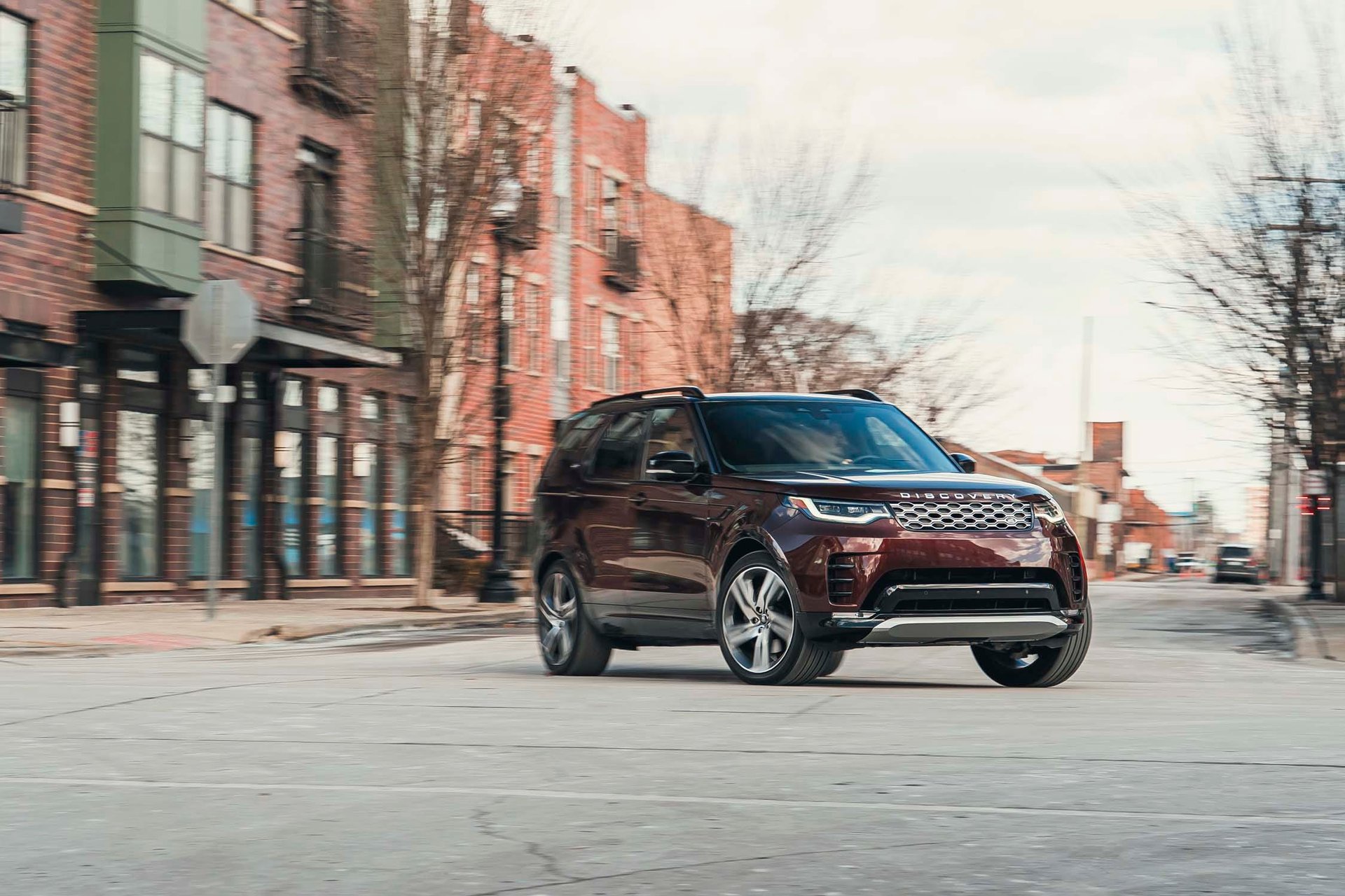 2026 land rover discovery