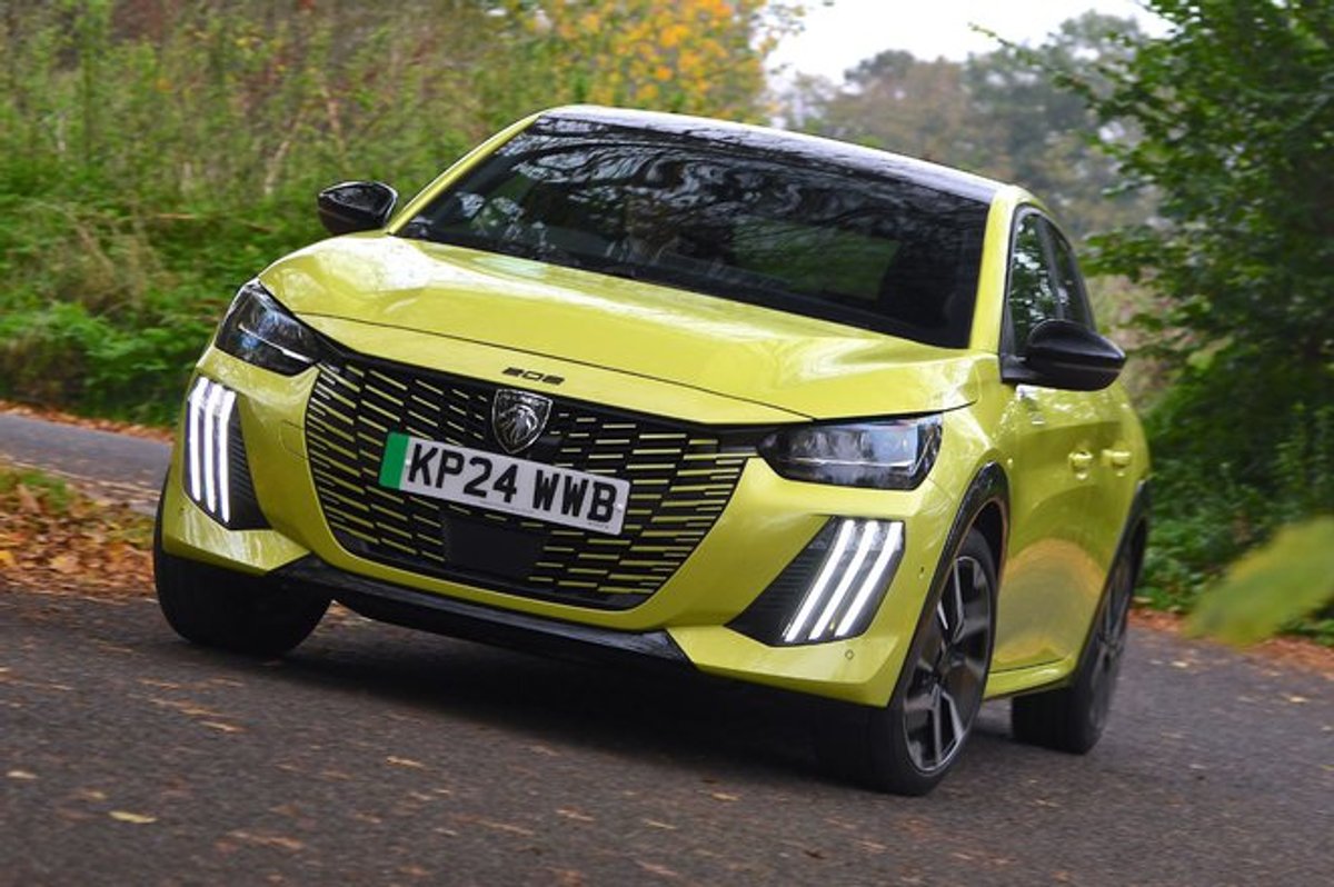 Photo peugeot peugeot 9x8 - Peugeot 9X8 2026 : nouvelle livrée GTI aux couleurs de la 205