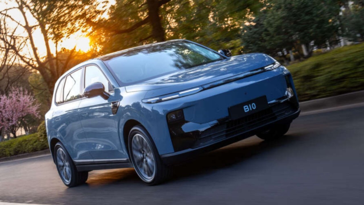 bmw mini aceman 2026