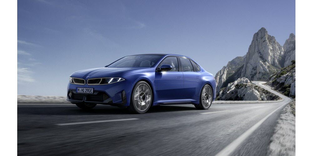 La première [BMW Série 3](/article/bmw-negocie-avec-l-ue-pour-reduire-les-tarifs-sur-ses-mini-electriques) 100 % électrique est lancée sous l’appellation BMW i3 50 xDrive, équipée d’un moteur électrique sur chacun des essieux avant et arrière.