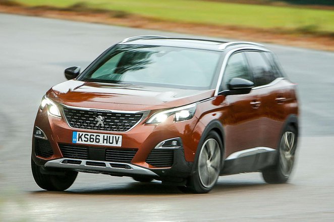 Used [Peugeot 3008](/article/peugeot-remplace-le-puretech-par-le-moteur-turbo-100-sur-208-et-2008) 2017-2024 front