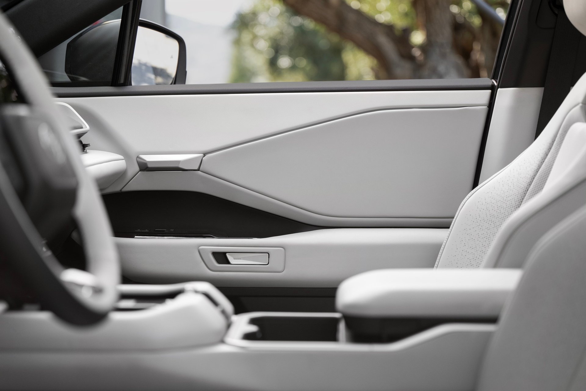 2027 toyota highlander