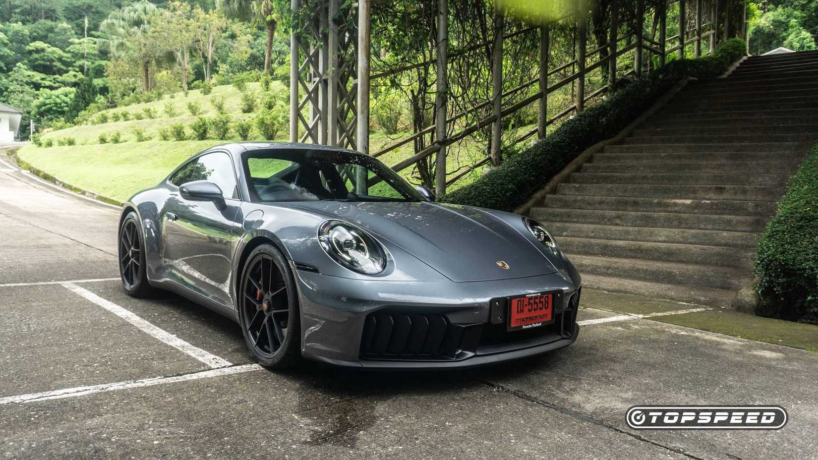 Front 3/4 view of the 2025 Porsche 911 Carrera GTS Front 3/4 view of the 2025 Porsche 911 Carrera GTS