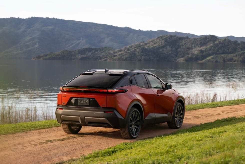 2026 toyota chr