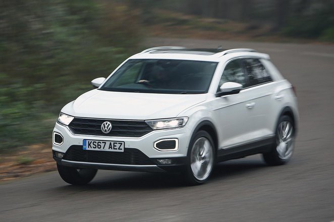 Used [Volkswagen T-Roc](/article/volkswagen-en-2026-id-4-rebaptise-golf-solide-et-nouveau-suv-electrique) 18-present front